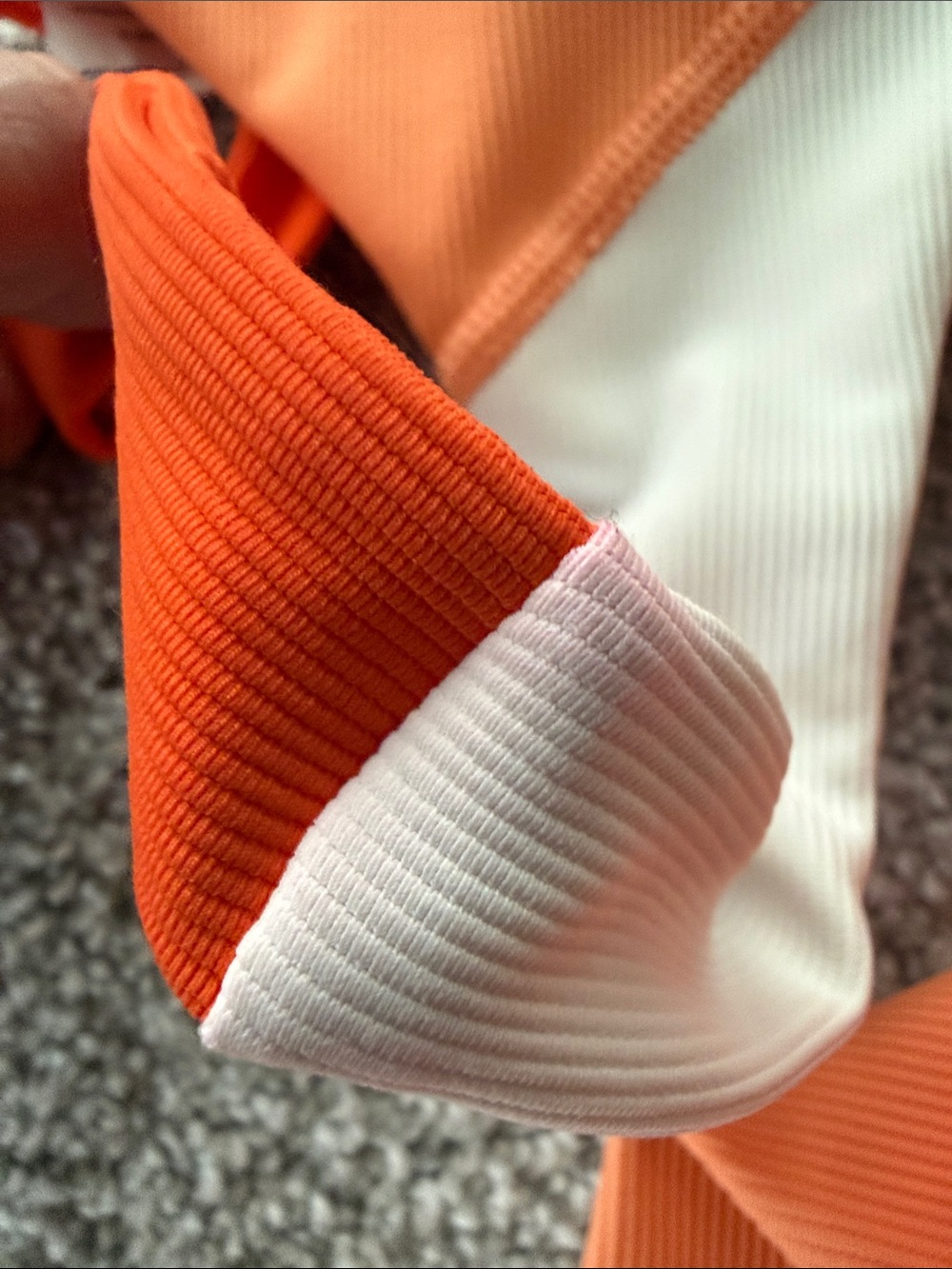 WILO Workout Set - Orange & White - Size XS - Picture 8 of 8